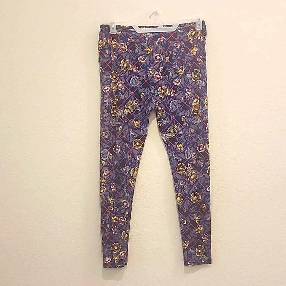 Nwot lularoe leggings